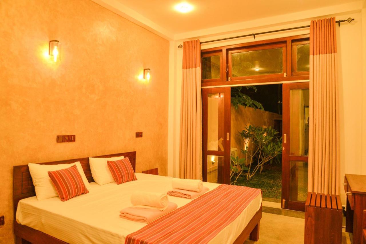Yehen'S Villa Unawatuna Exterior foto